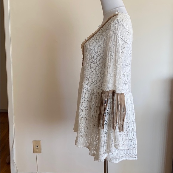 Luxe Moda boho tunic top with fringe arms - Picture 3 of 7